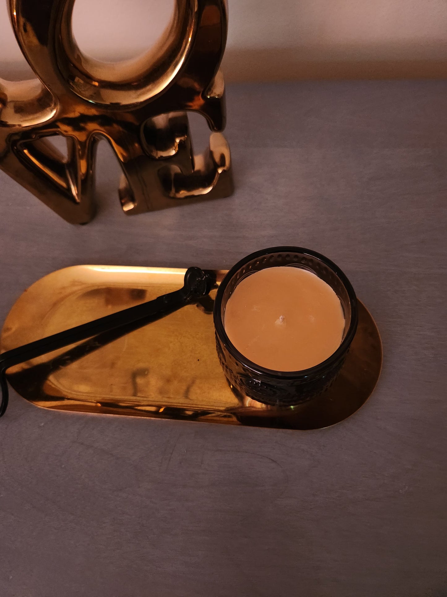 Amber Noir Soy Candle